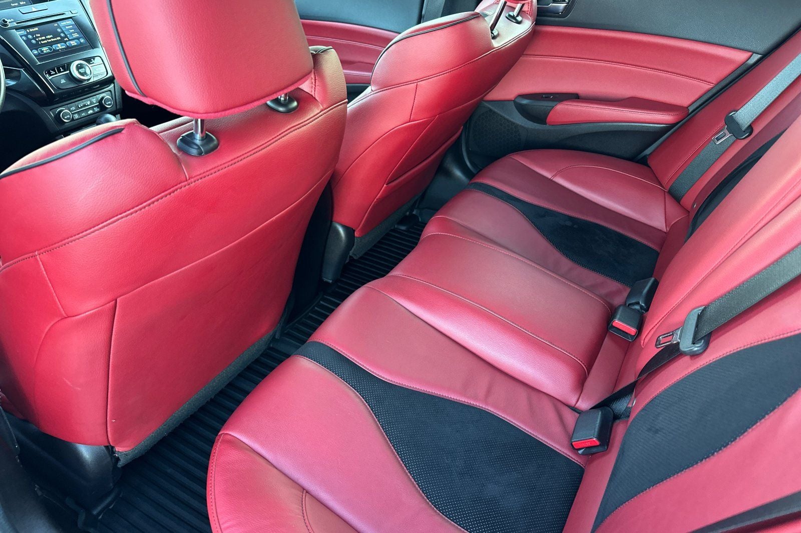 2019 Acura ILX Technology & A-Spec Packages