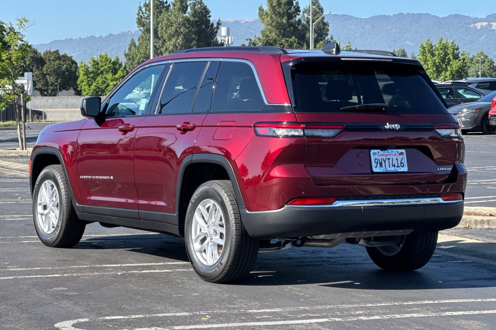 2025 Jeep Grand Cherokee Laredo X
