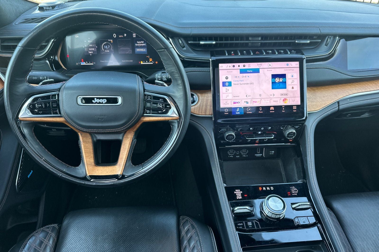 2022 Jeep Grand Cherokee L Summit