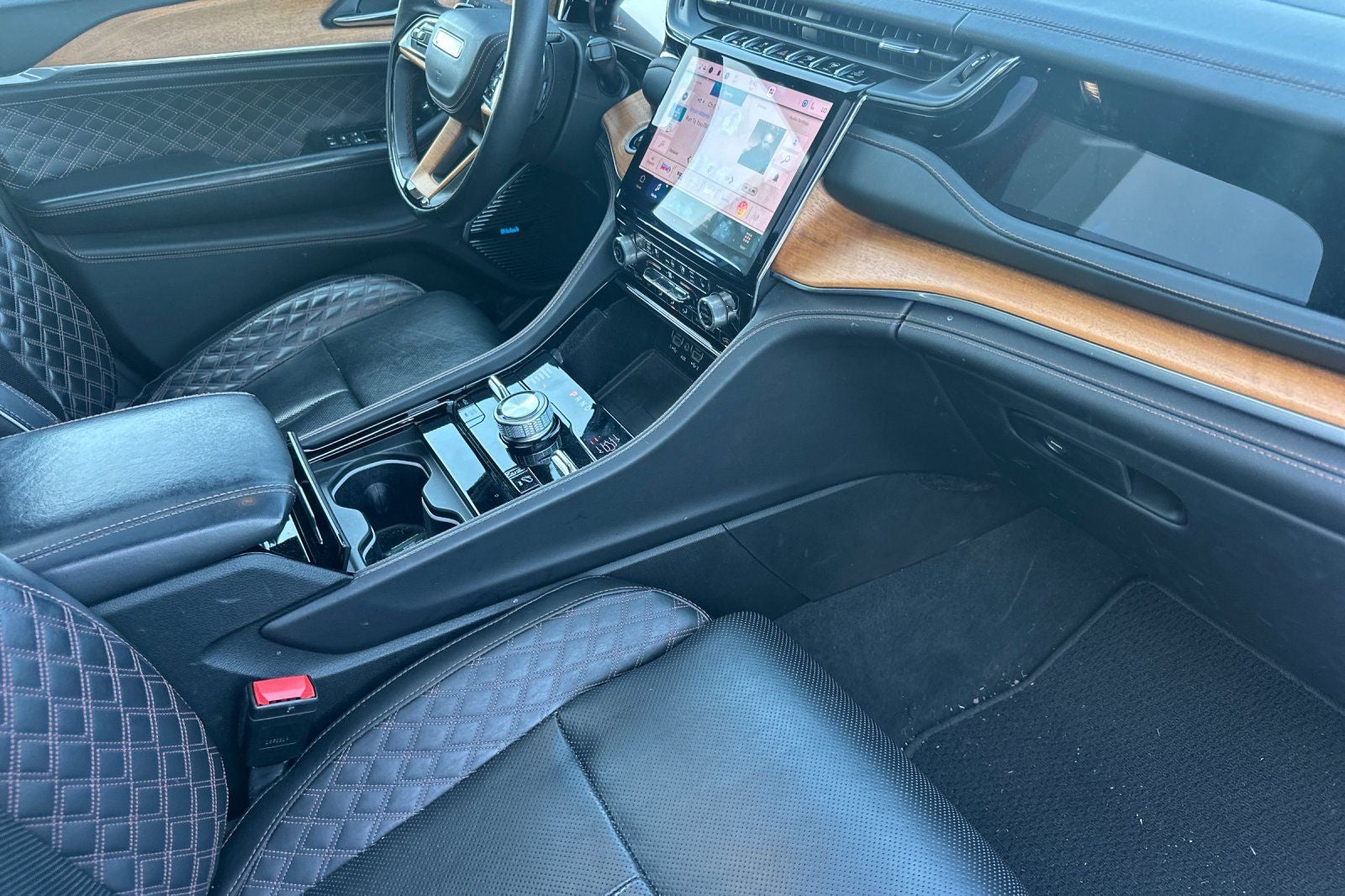 2022 Jeep Grand Cherokee L Summit