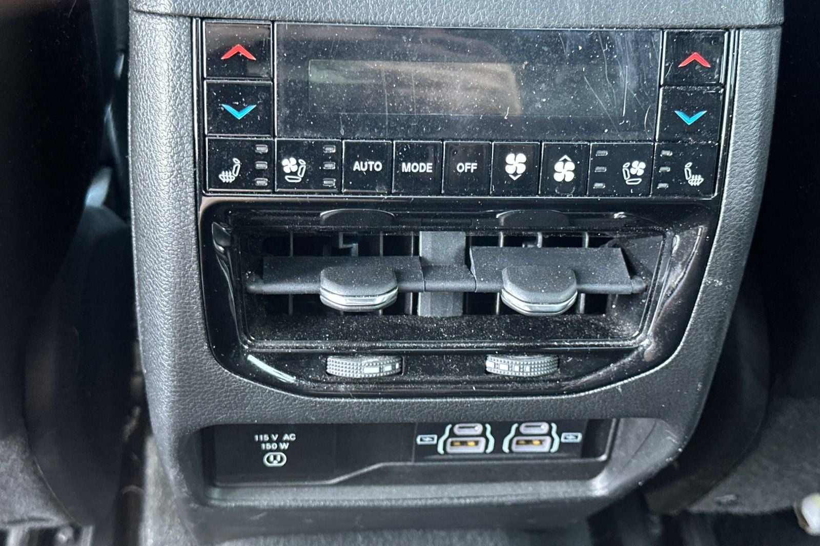 2022 Jeep Grand Cherokee L Summit
