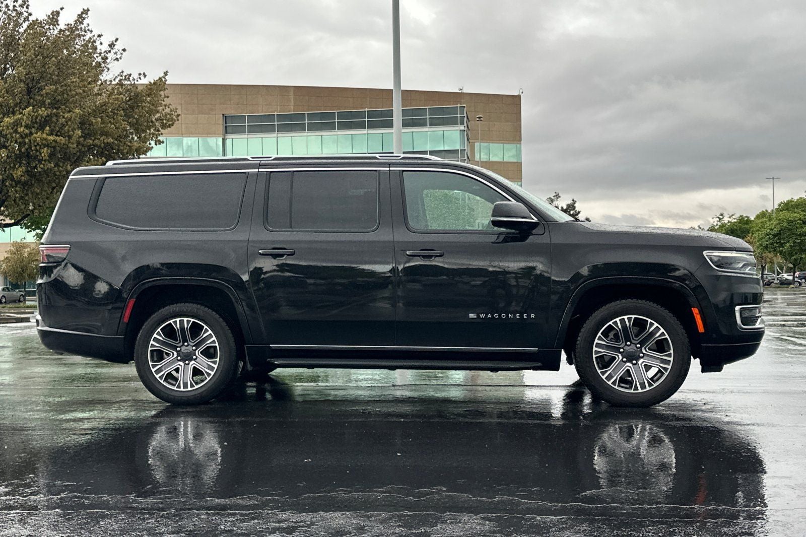 2024 Jeep Wagoneer L Series II