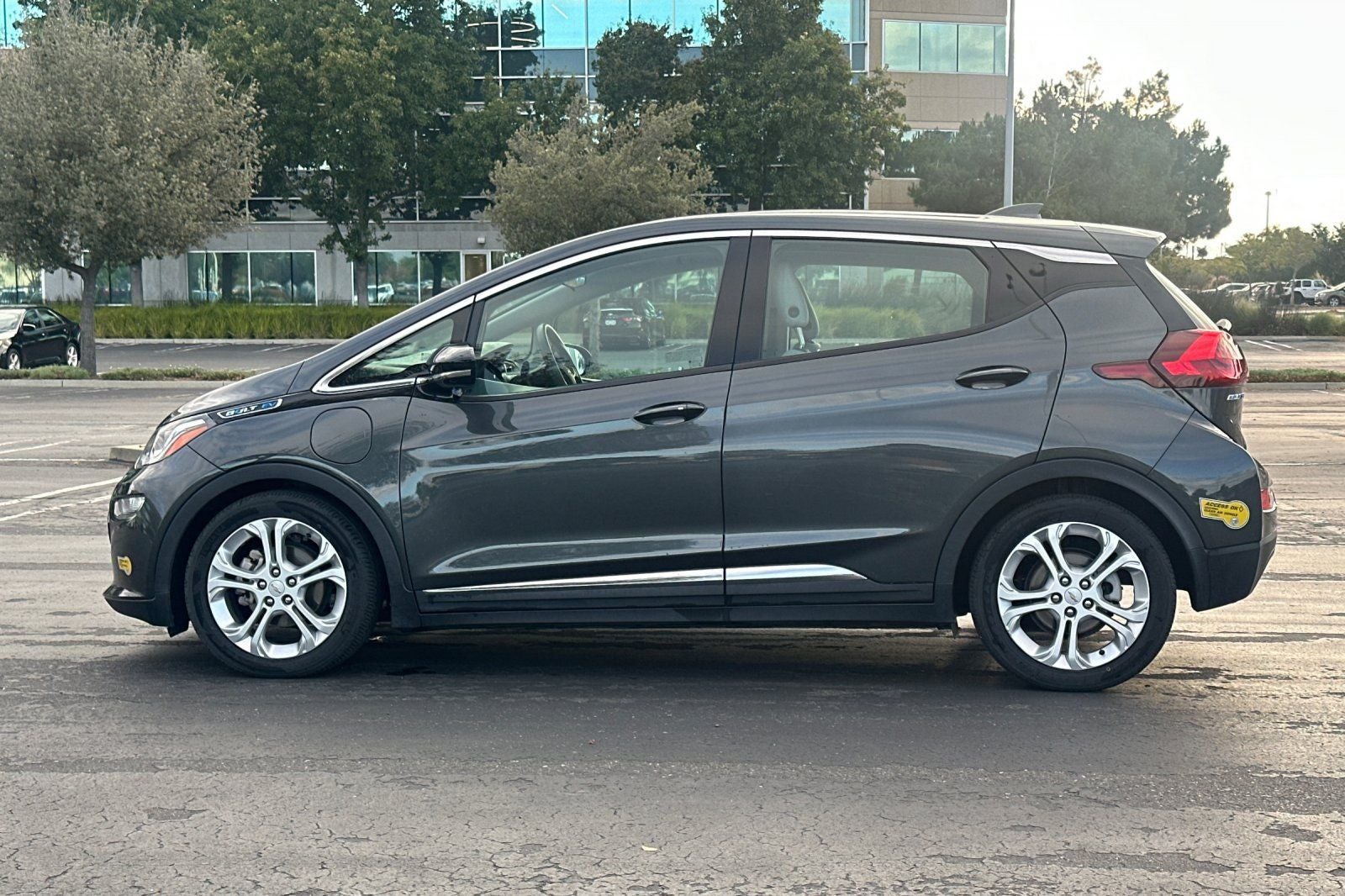 2021 Chevrolet Bolt EV LT