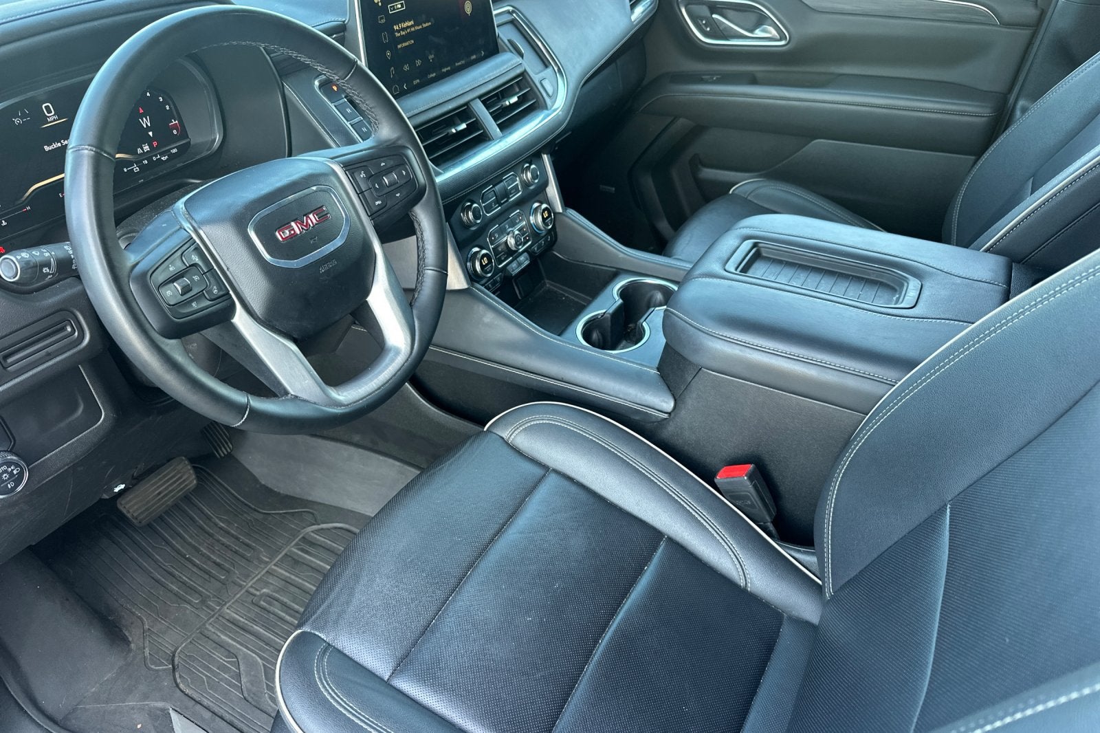 2024 GMC Yukon XL SLT