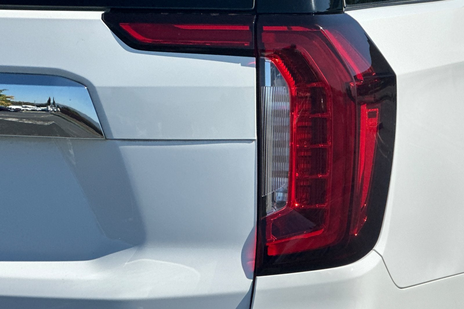 2024 GMC Yukon XL SLT