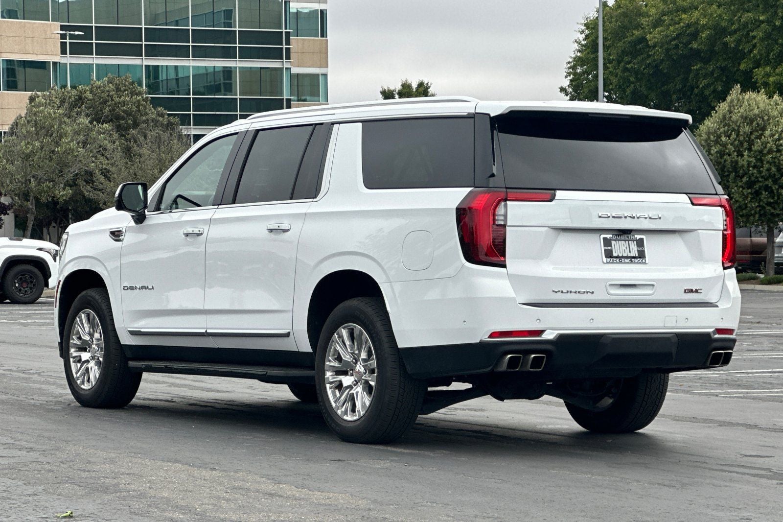 2025 GMC Yukon XL Denali