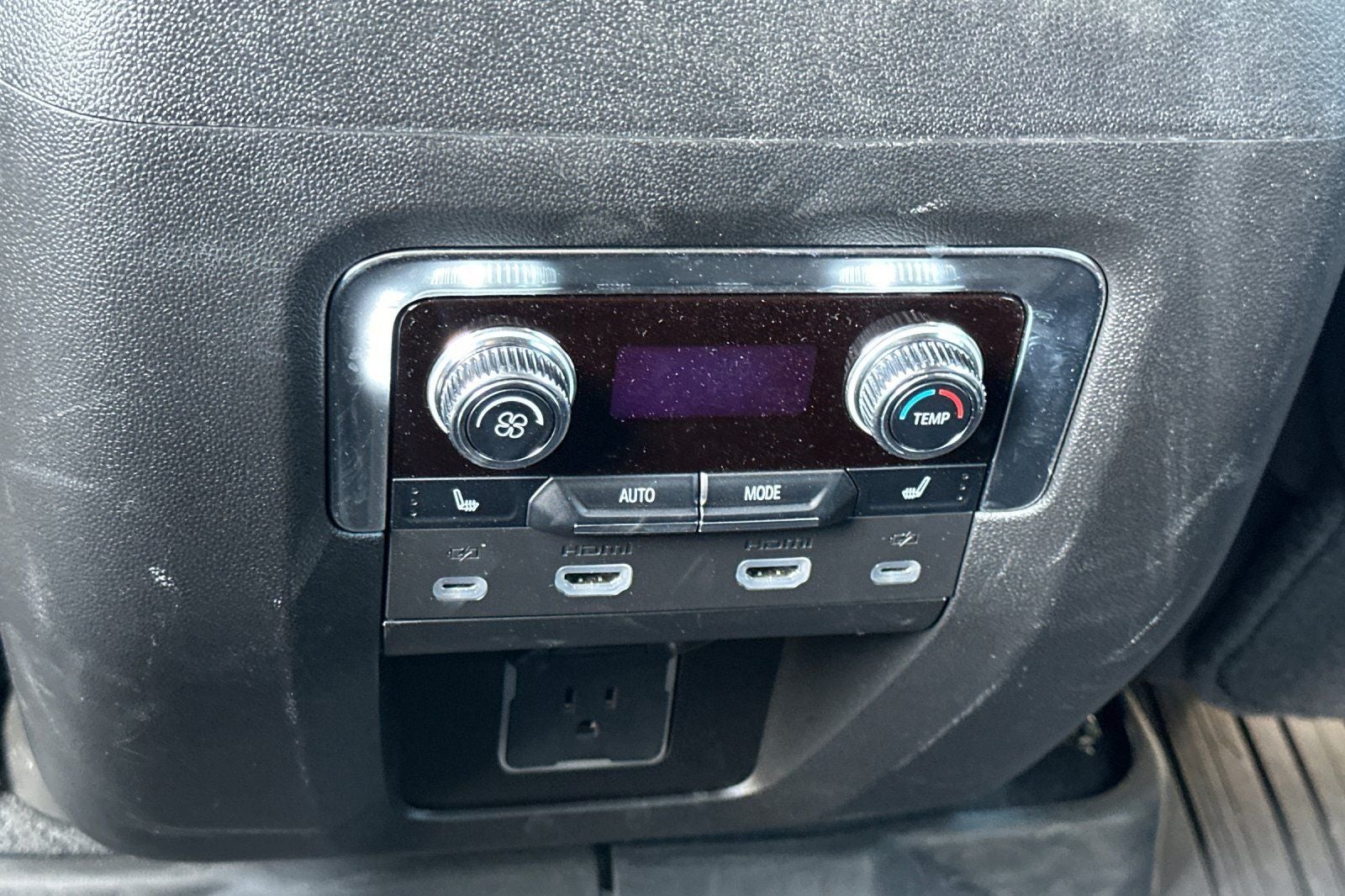 2024 GMC Yukon XL Denali Ultimate