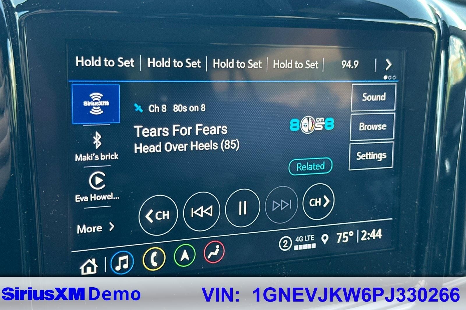 2023 Chevrolet Traverse RS