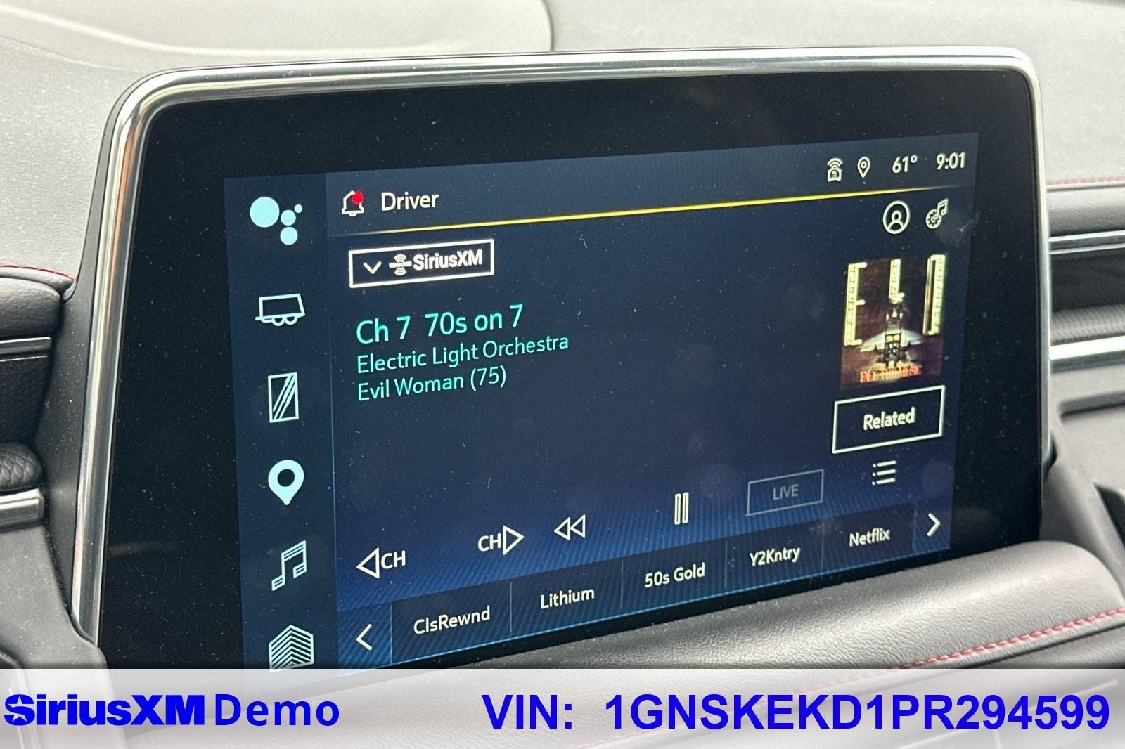 2023 Chevrolet Suburban RST