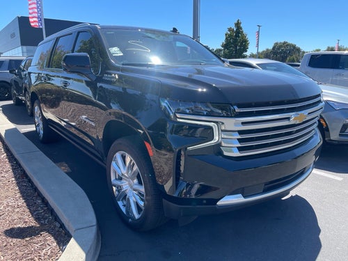 2023 Chevrolet Suburban High Country