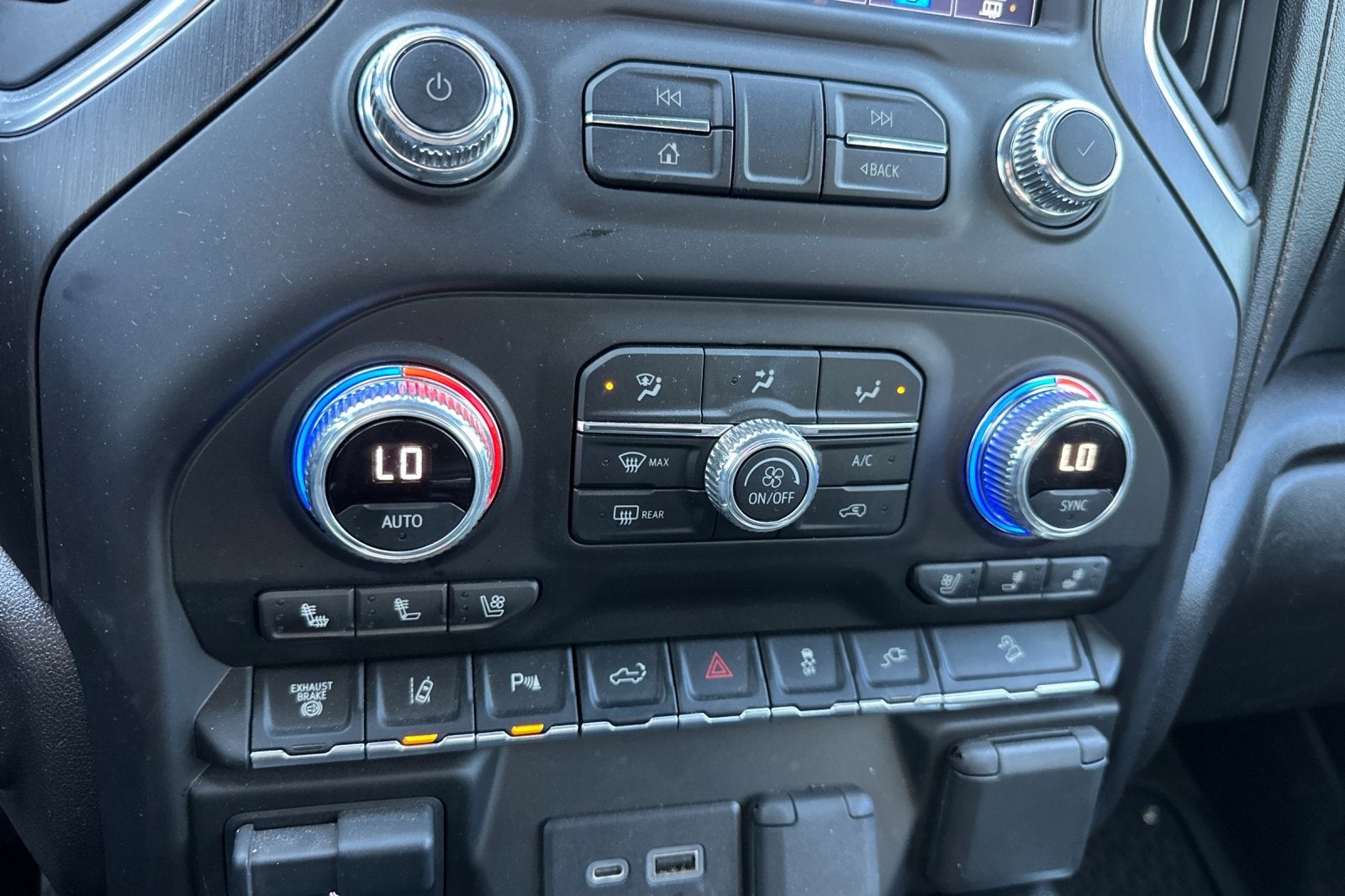 2022 GMC Sierra 2500HD AT4