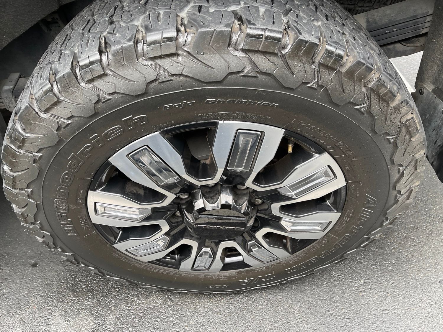2024 GMC Sierra 2500HD Denali