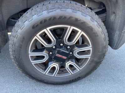 2023 GMC Sierra 3500HD AT4