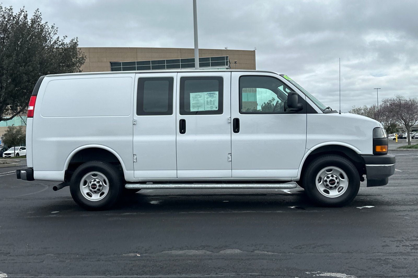 2024 GMC Savana 2500 Work Van