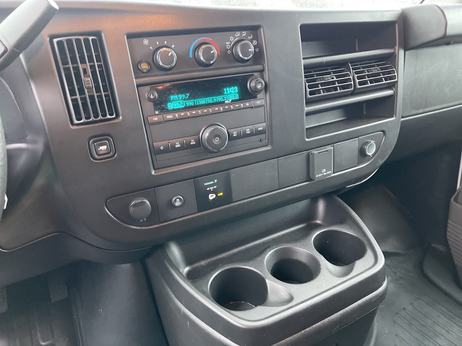 2024 GMC Savana 2500 Work Van