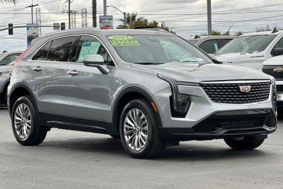 2024 Cadillac XT4 Premium Luxury