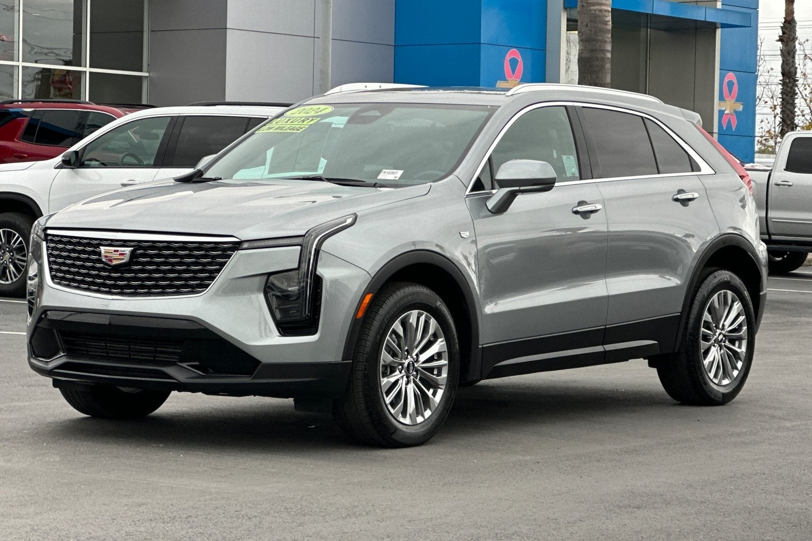 2024 Cadillac XT4 Premium Luxury