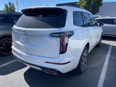 2025 Cadillac XT6 Sport
