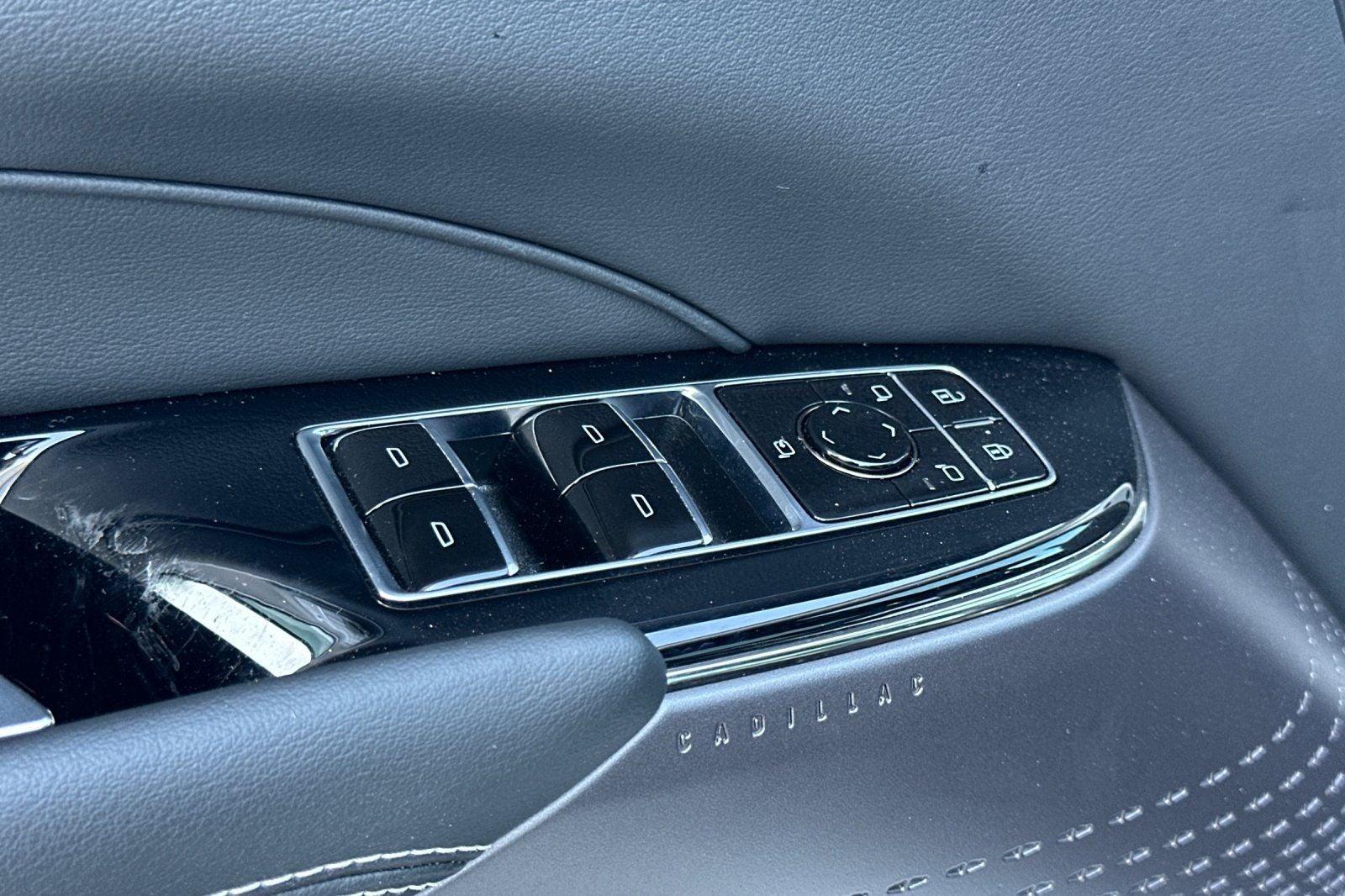 2025 Cadillac LYRIQ Luxury