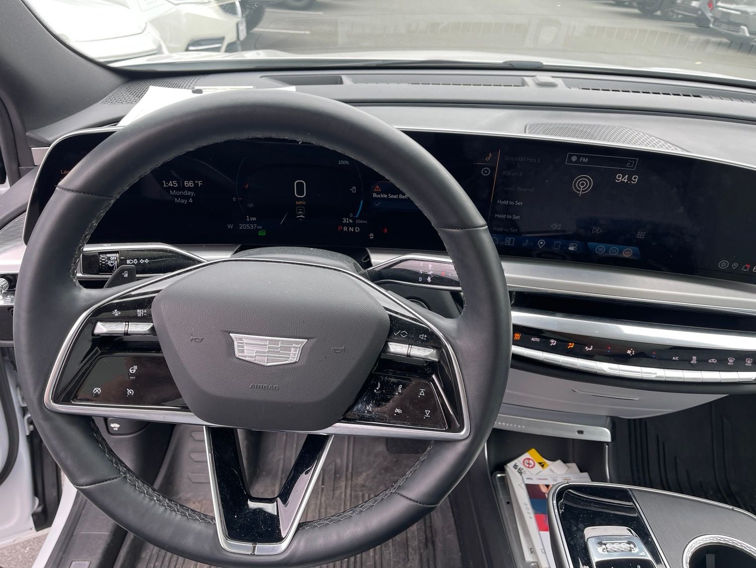 2024 Cadillac LYRIQ Sport
