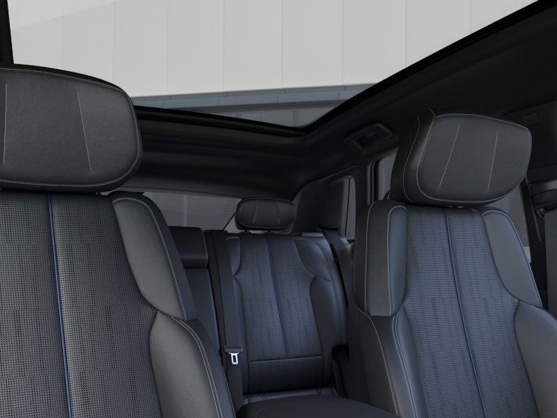 2025 Cadillac LYRIQ Sport