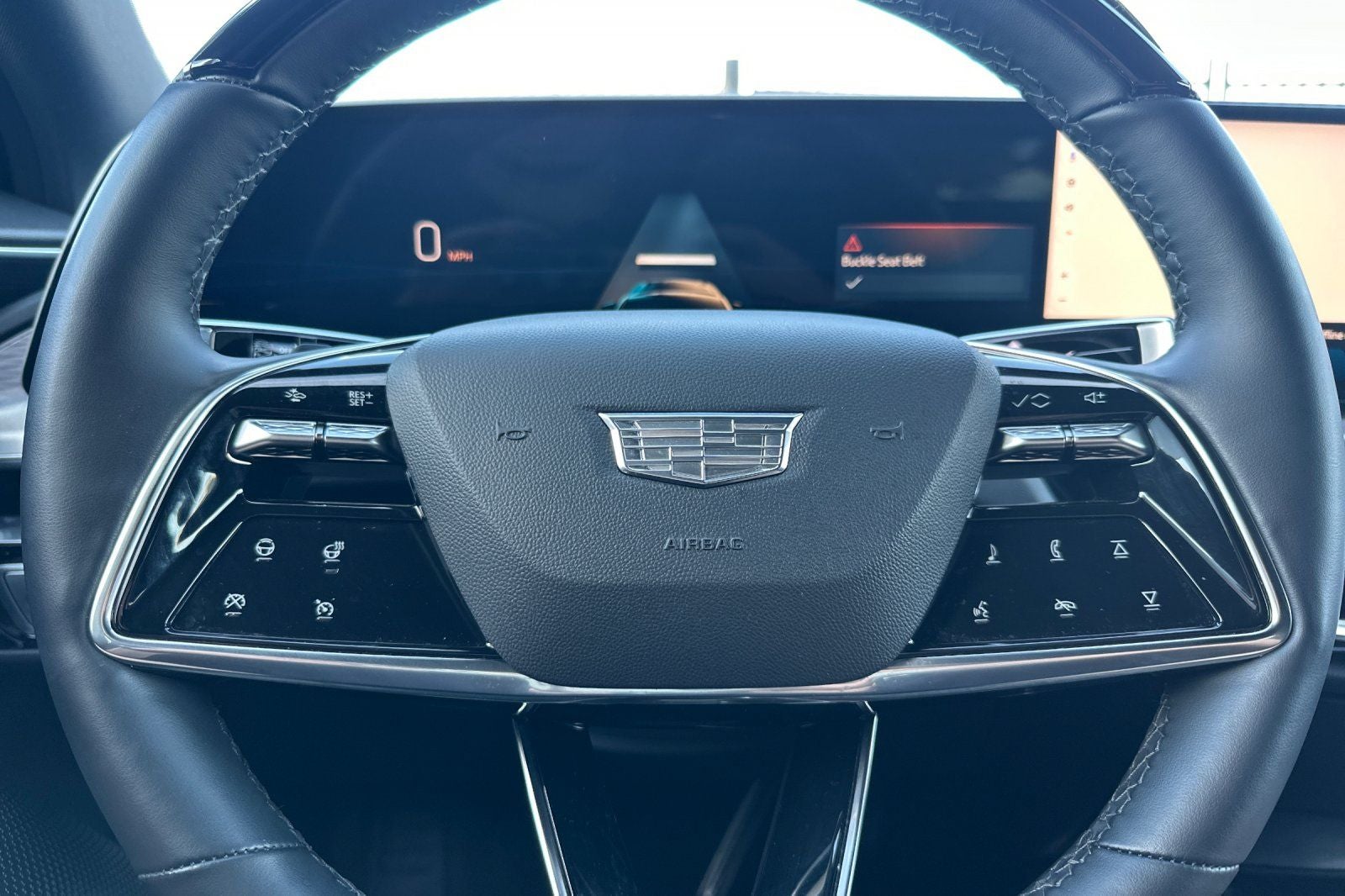 2024 Cadillac LYRIQ Sport