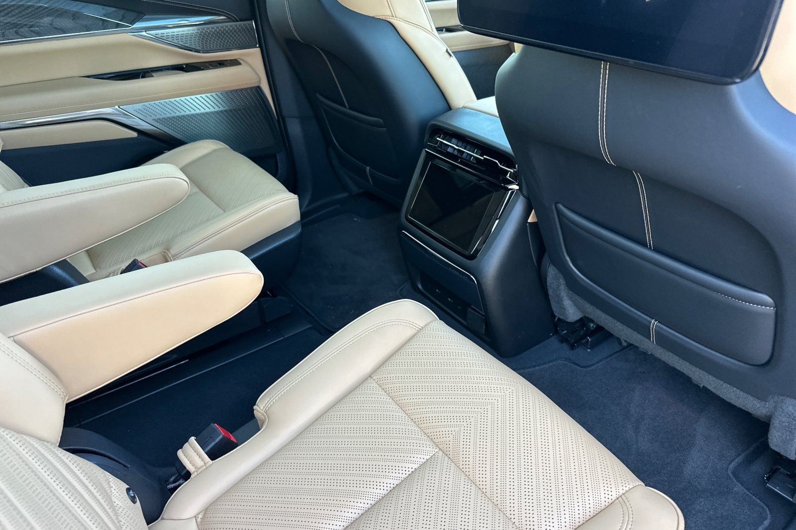2026 Cadillac ESCALADE IQL Premium Sport