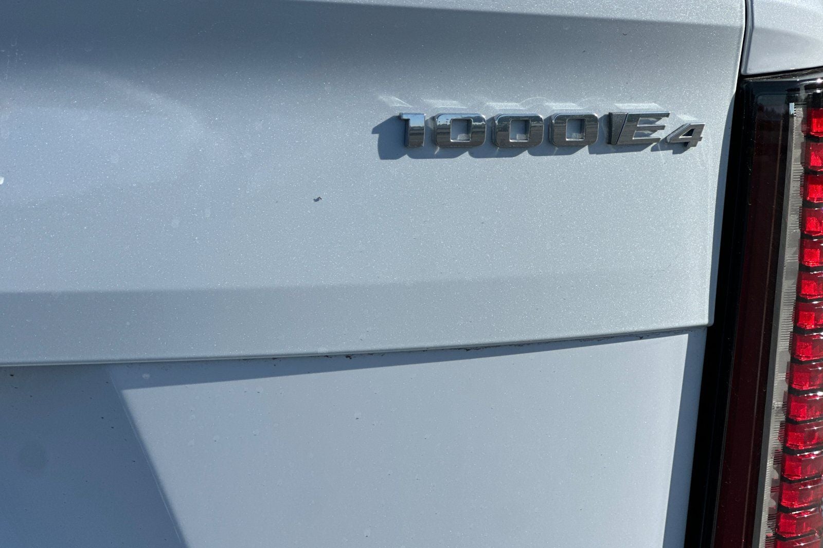 2026 Cadillac ESCALADE IQL Premium Sport