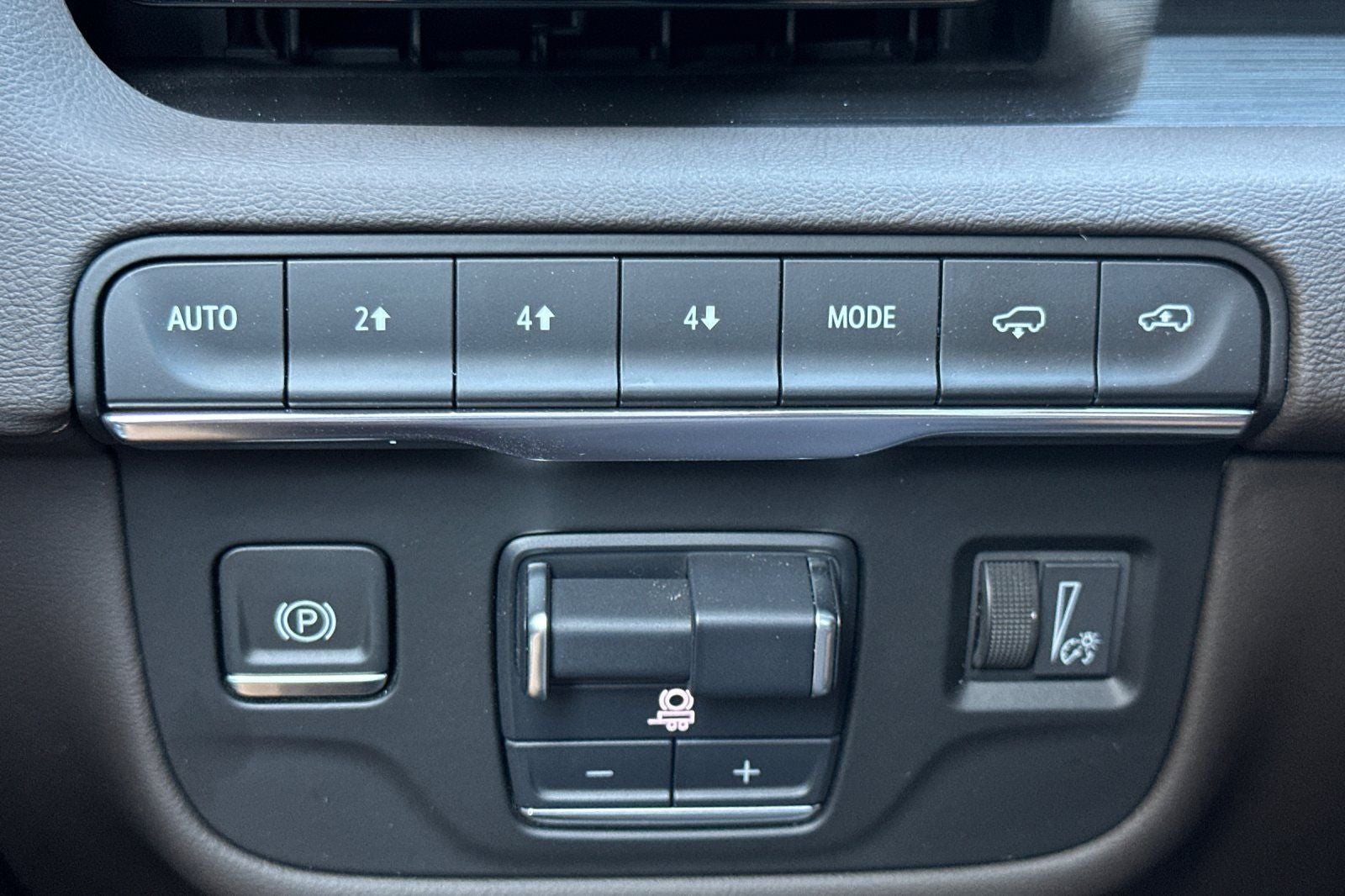 2023 Cadillac Escalade ESV Sport