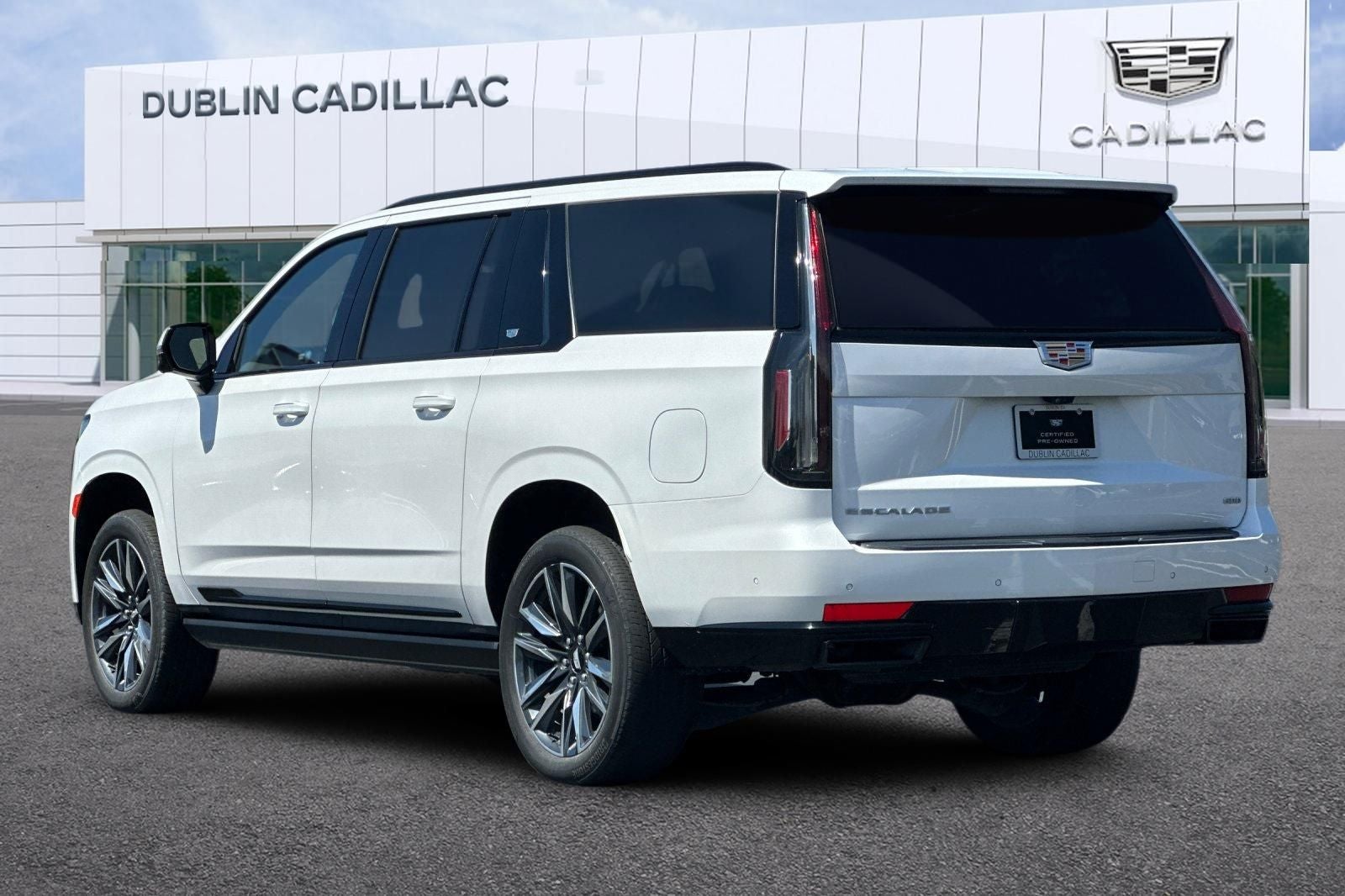2023 Cadillac Escalade ESV Sport