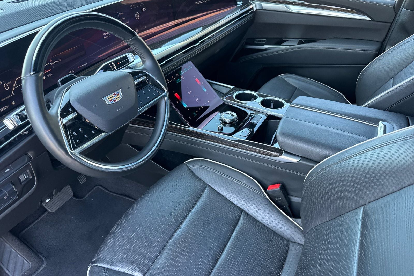 2025 Cadillac Escalade Premium Luxury