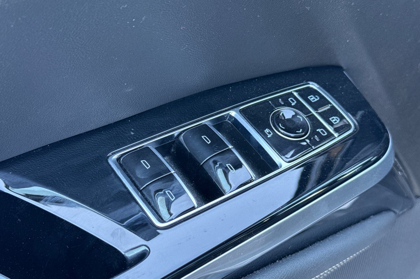 2025 Cadillac Escalade Premium Luxury