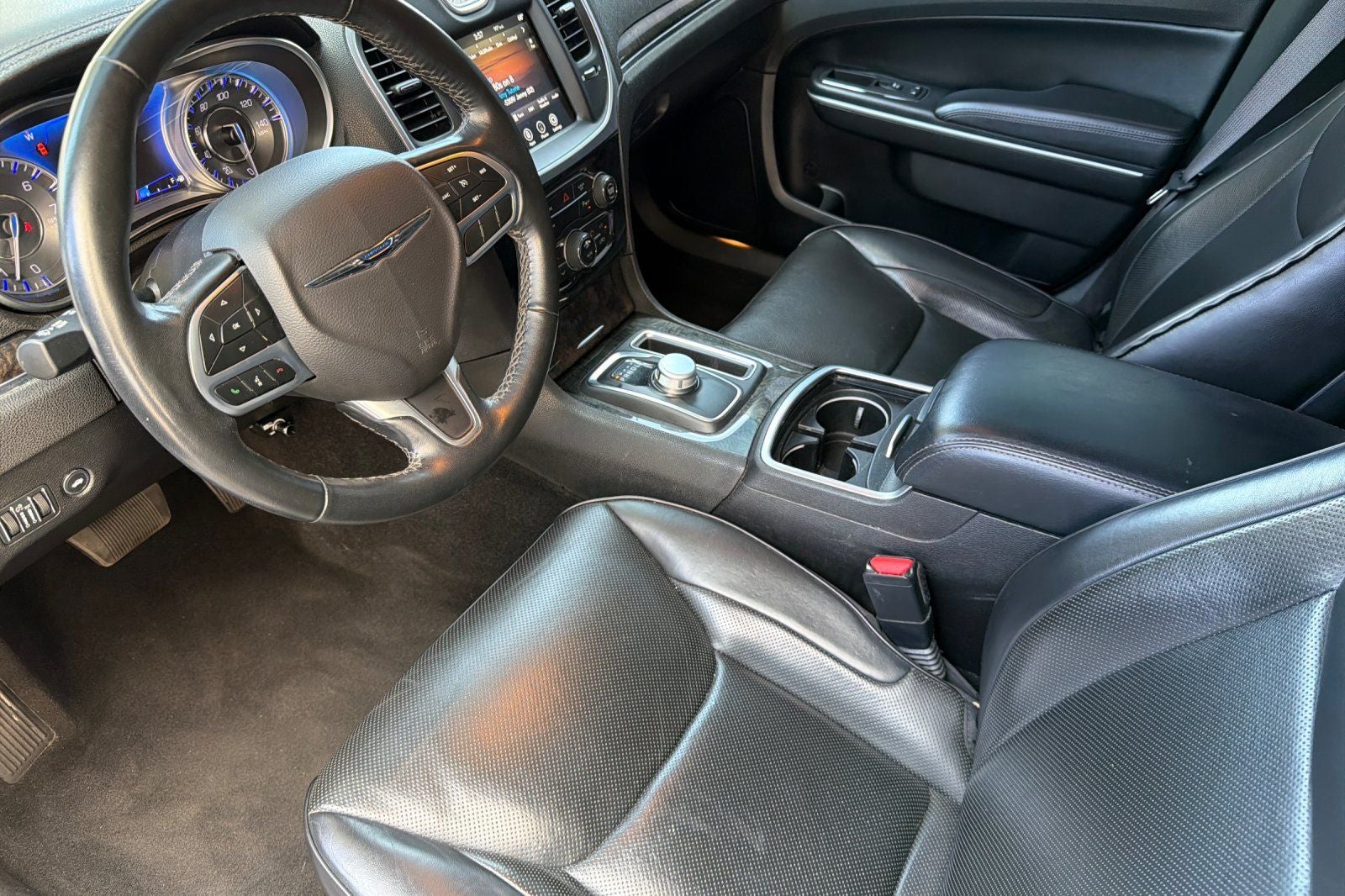 2022 Chrysler 300 Touring