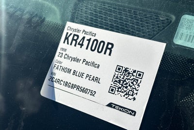 2023 Chrysler Pacifica Touring L