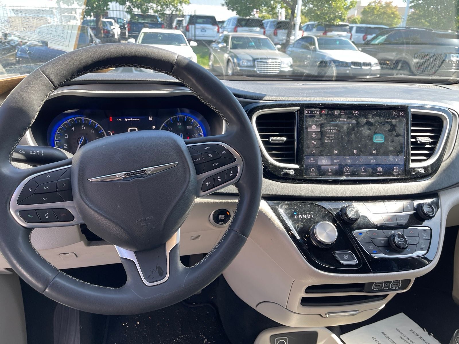 2023 Chrysler Pacifica Touring L