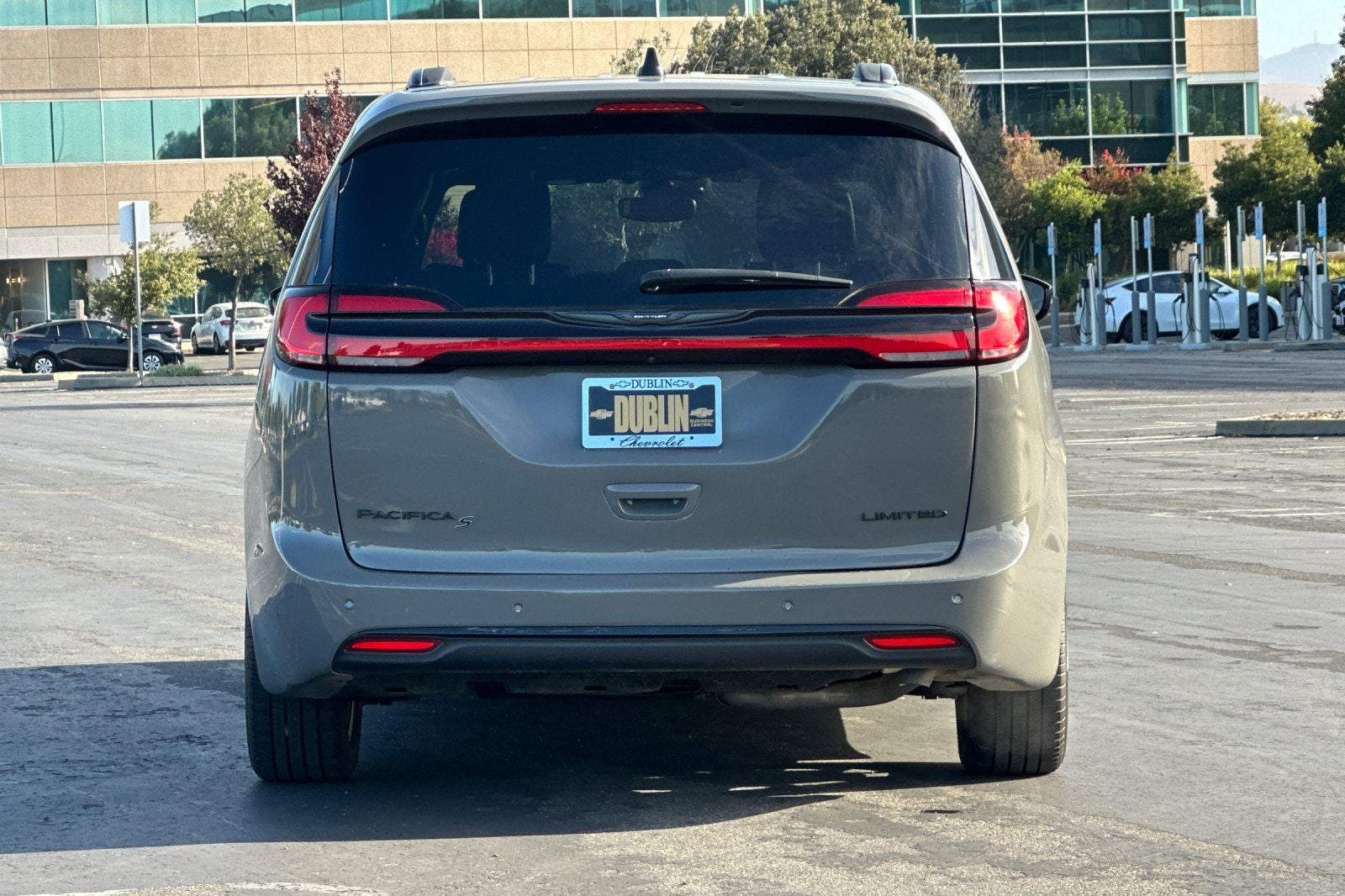 2025 Chrysler Pacifica Limited