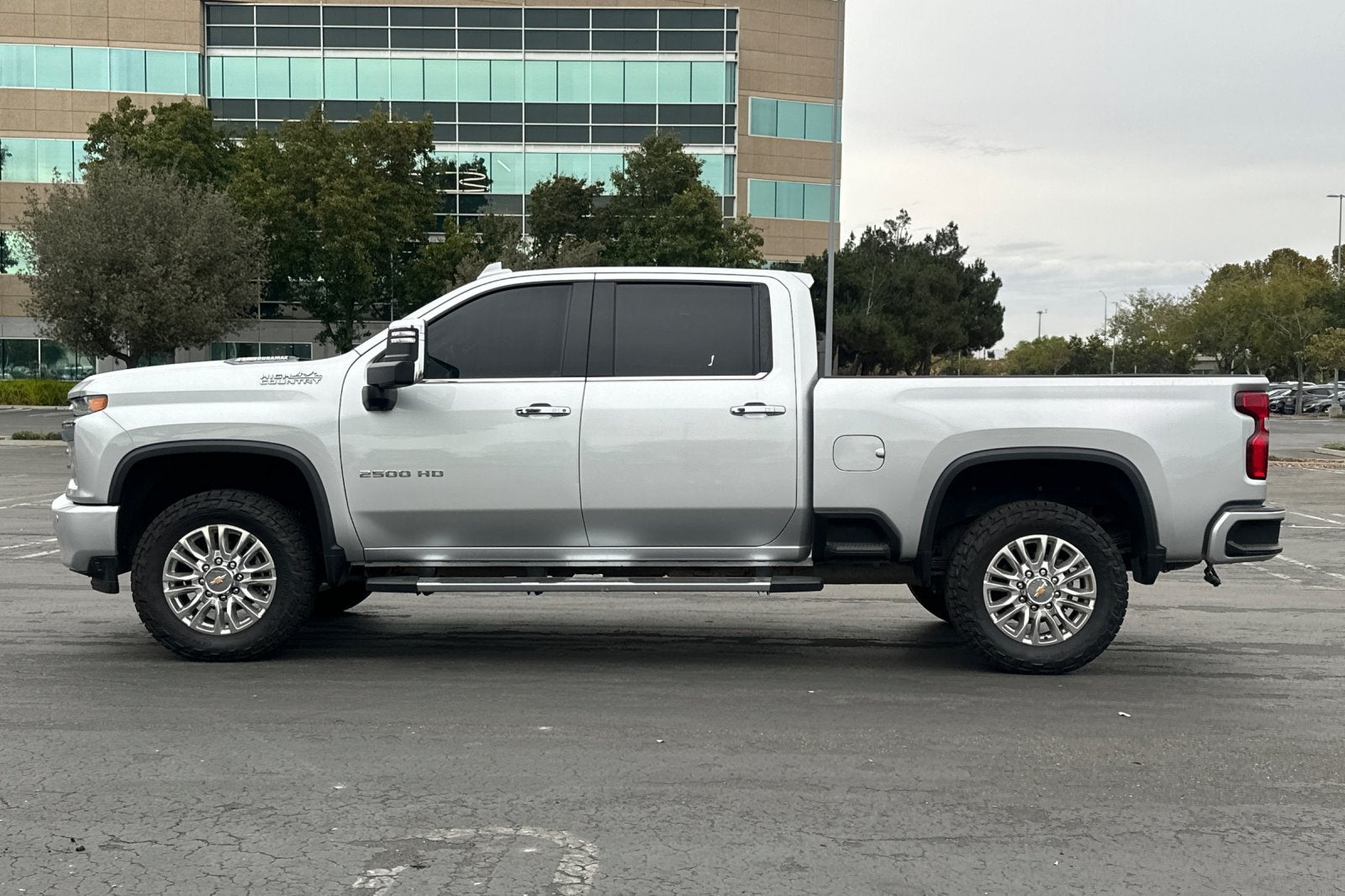 2023 Chevrolet Silverado 2500HD High Country