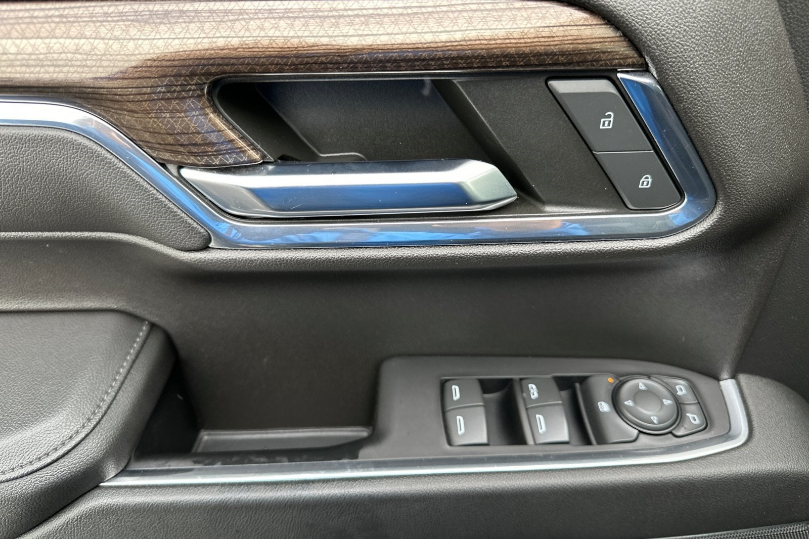 2022 Chevrolet Silverado 1500 LT LT1