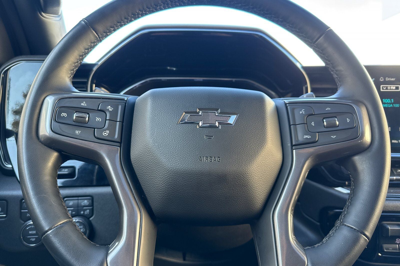 2024 Chevrolet Silverado 1500 ZR2