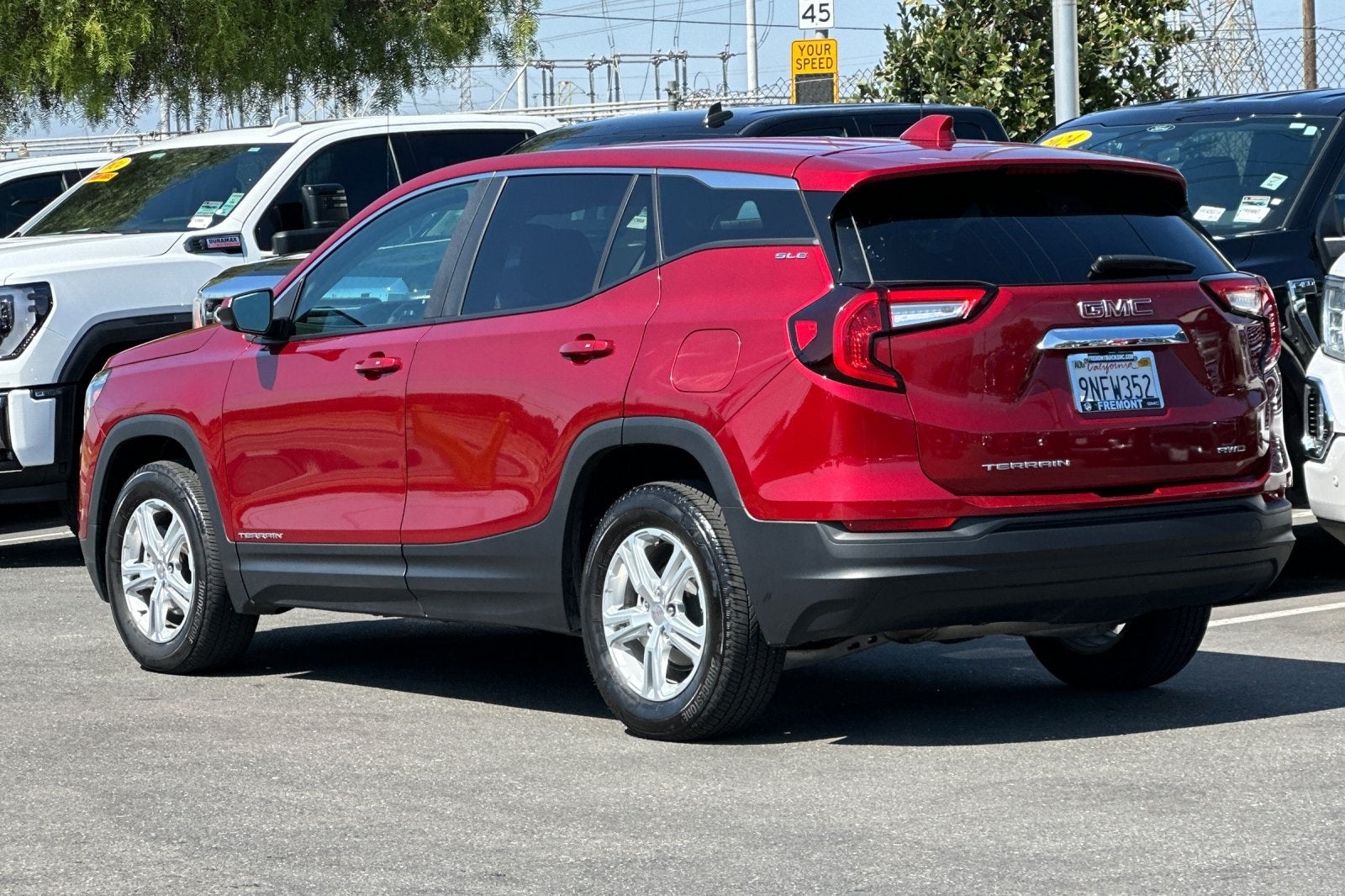 2024 GMC Terrain SLE