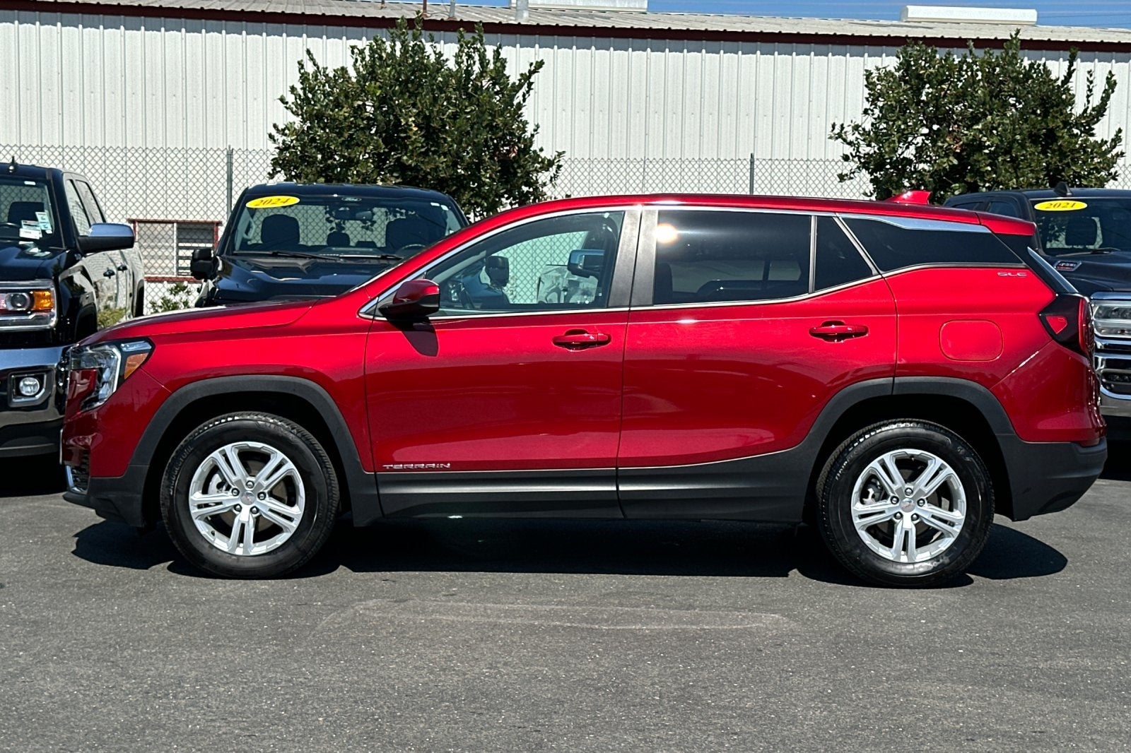 2024 GMC Terrain SLE