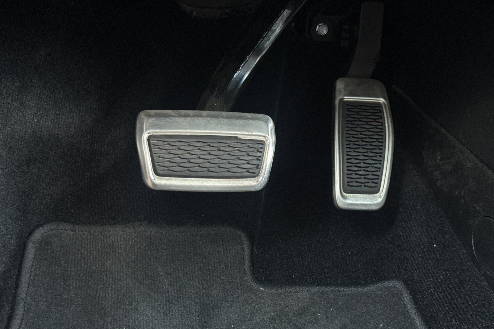 2025 Cadillac OPTIQ Sport 2
