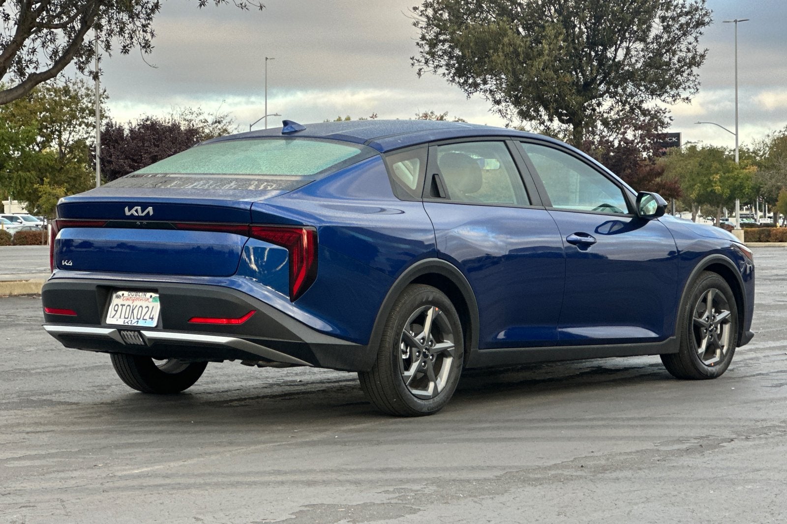 2025 Kia K4 LXS
