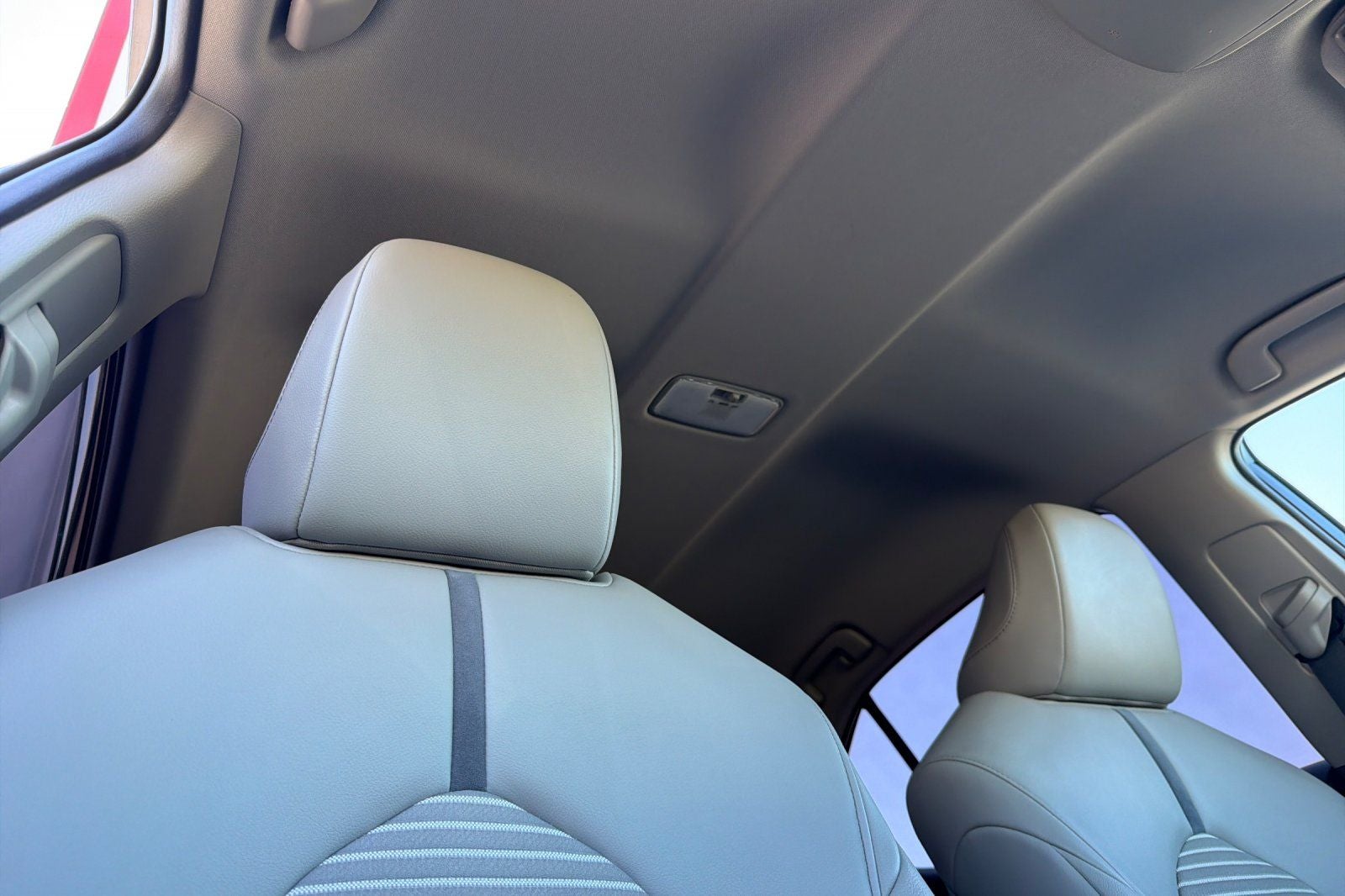 2021 Toyota Camry Hybrid SE