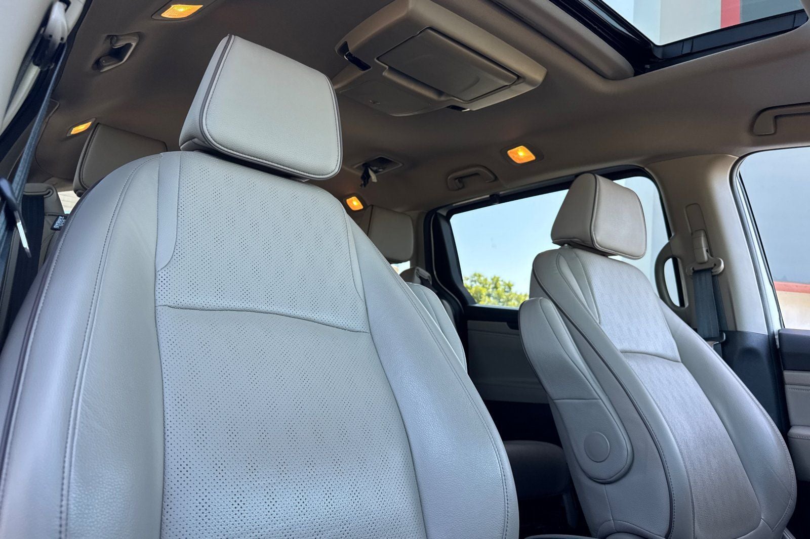 2022 Honda Odyssey Elite