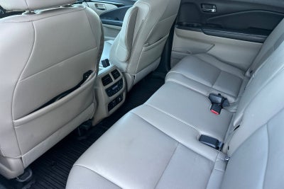 2019 Honda Pilot Touring 8 Passenger