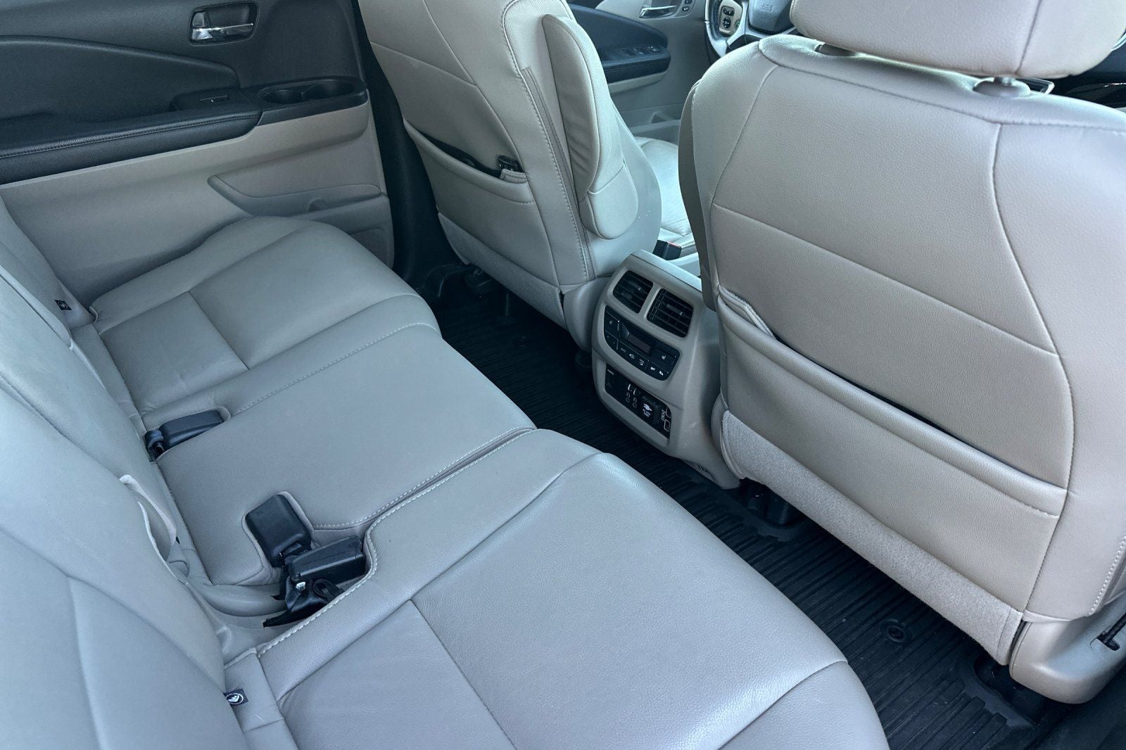 2019 Honda Pilot Touring 8 Passenger