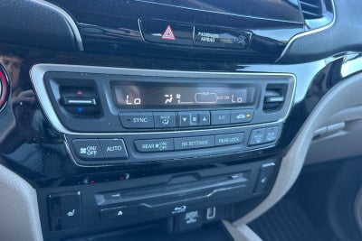 2019 Honda Pilot Touring 8 Passenger