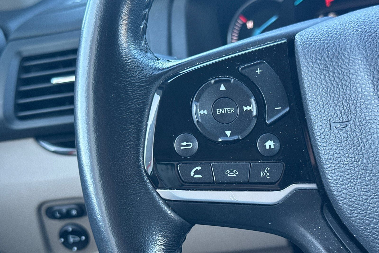 2019 Honda Pilot Touring 8 Passenger
