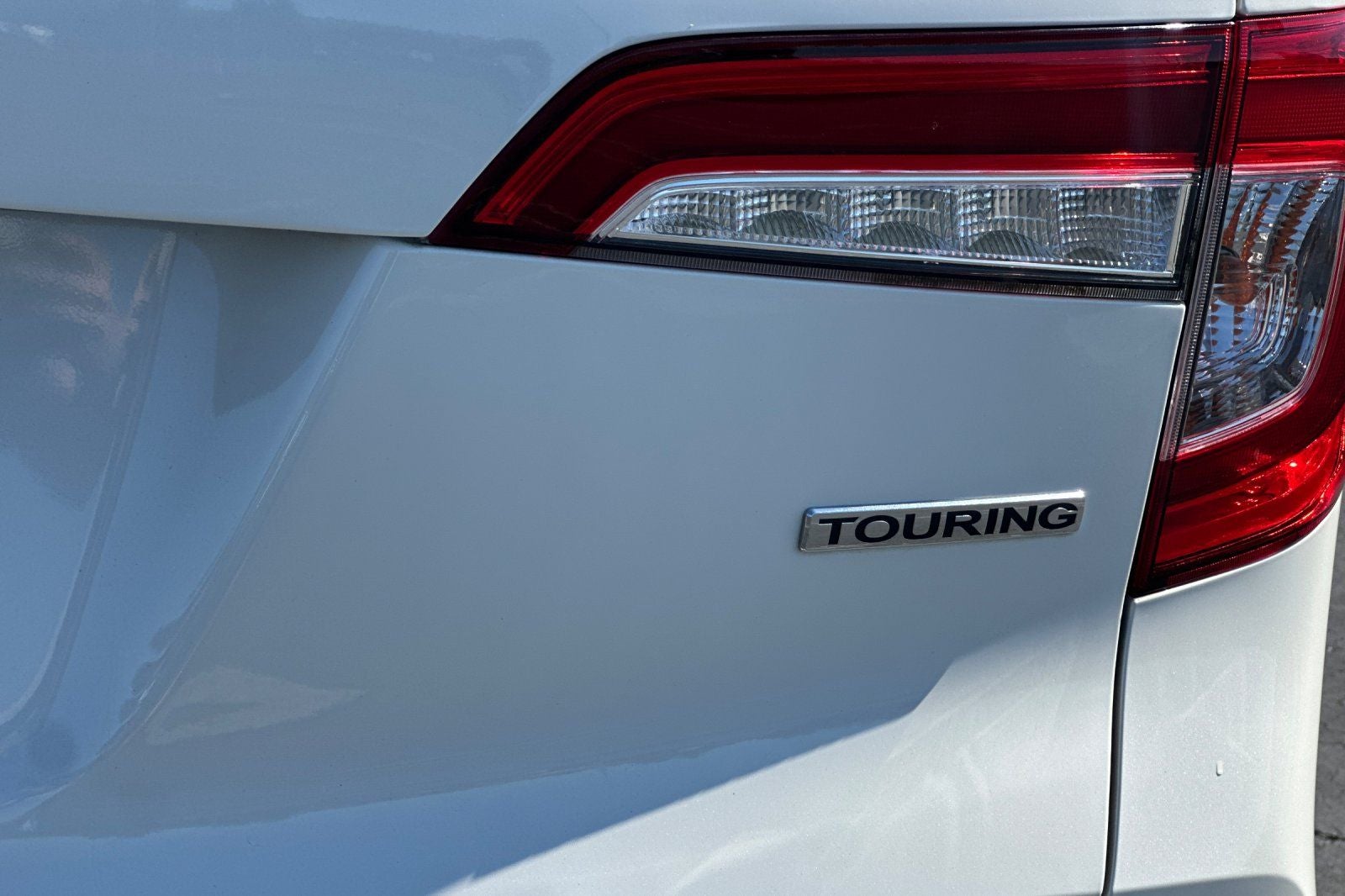 2019 Honda Pilot Touring 8 Passenger